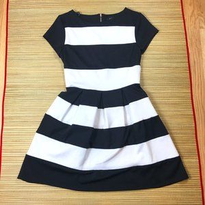 B. Darlin Black White Broad Stripe Dress A Line Mini